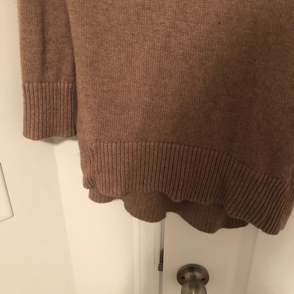 Old Navy Tan Cowl Neck Sweater - Medium - Picture 4 of 5